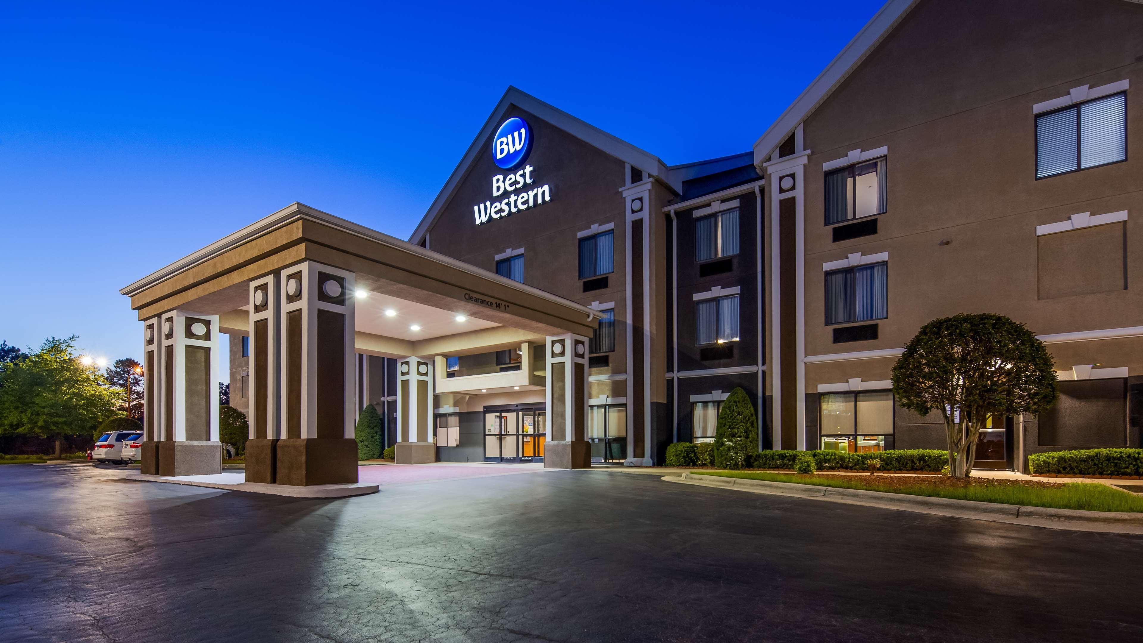 Best Western Smithfield Inn Экстерьер фото